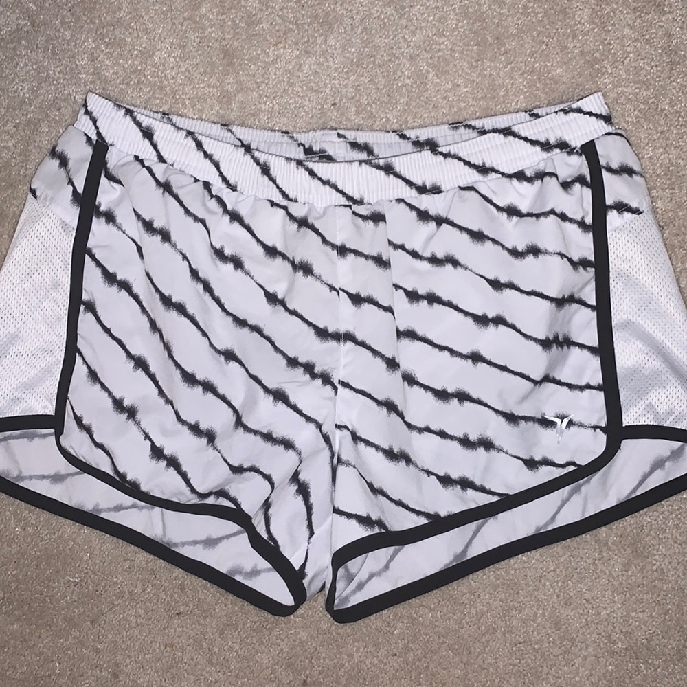 Old Navy patterned athletic shorts